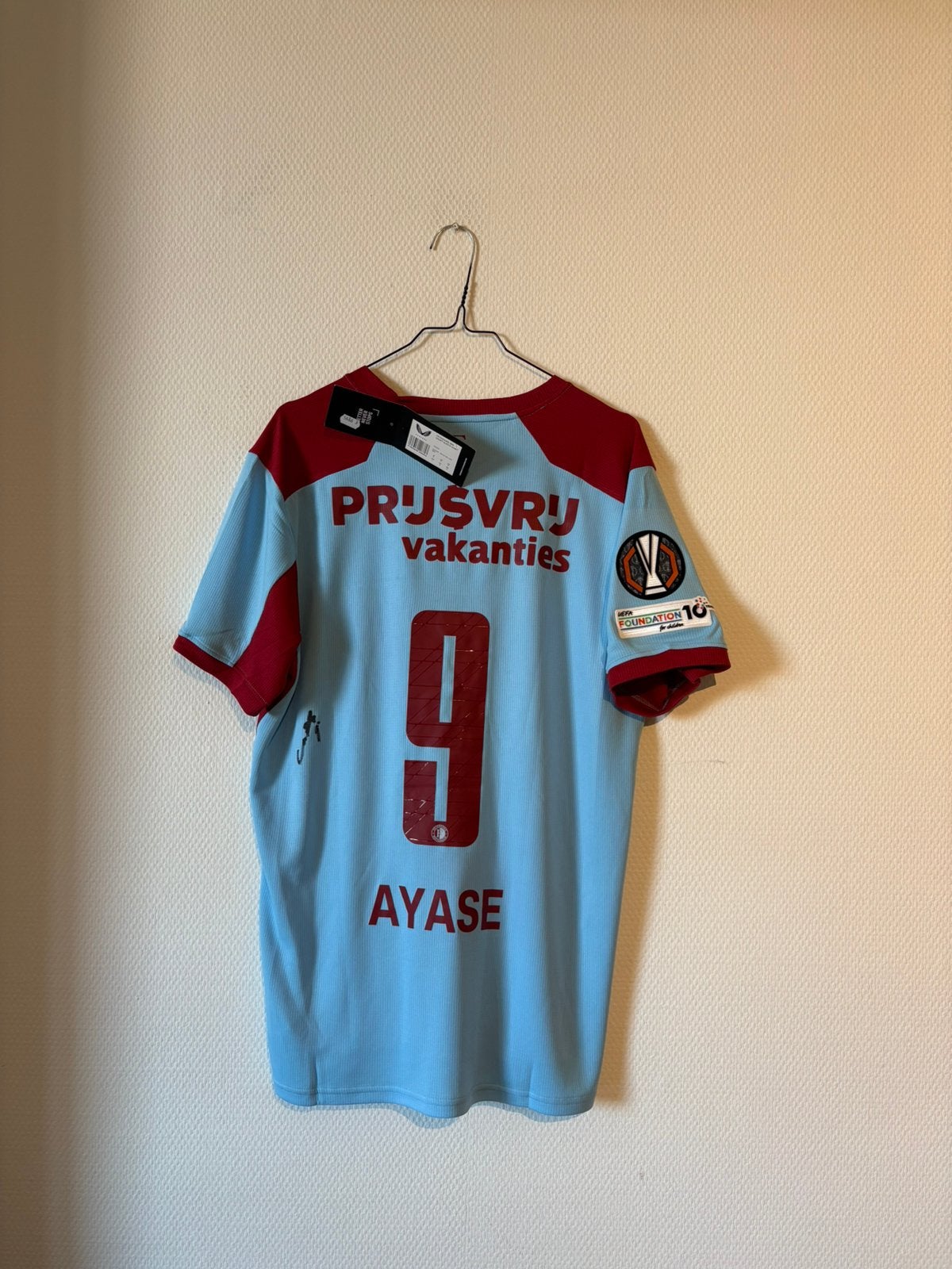 Gesigneerd: Ayase Ueda, Feyenoord (2025-2026), Verzamelen, Ophalen of Verzenden, Nieuw, Feyenoord, Shirt