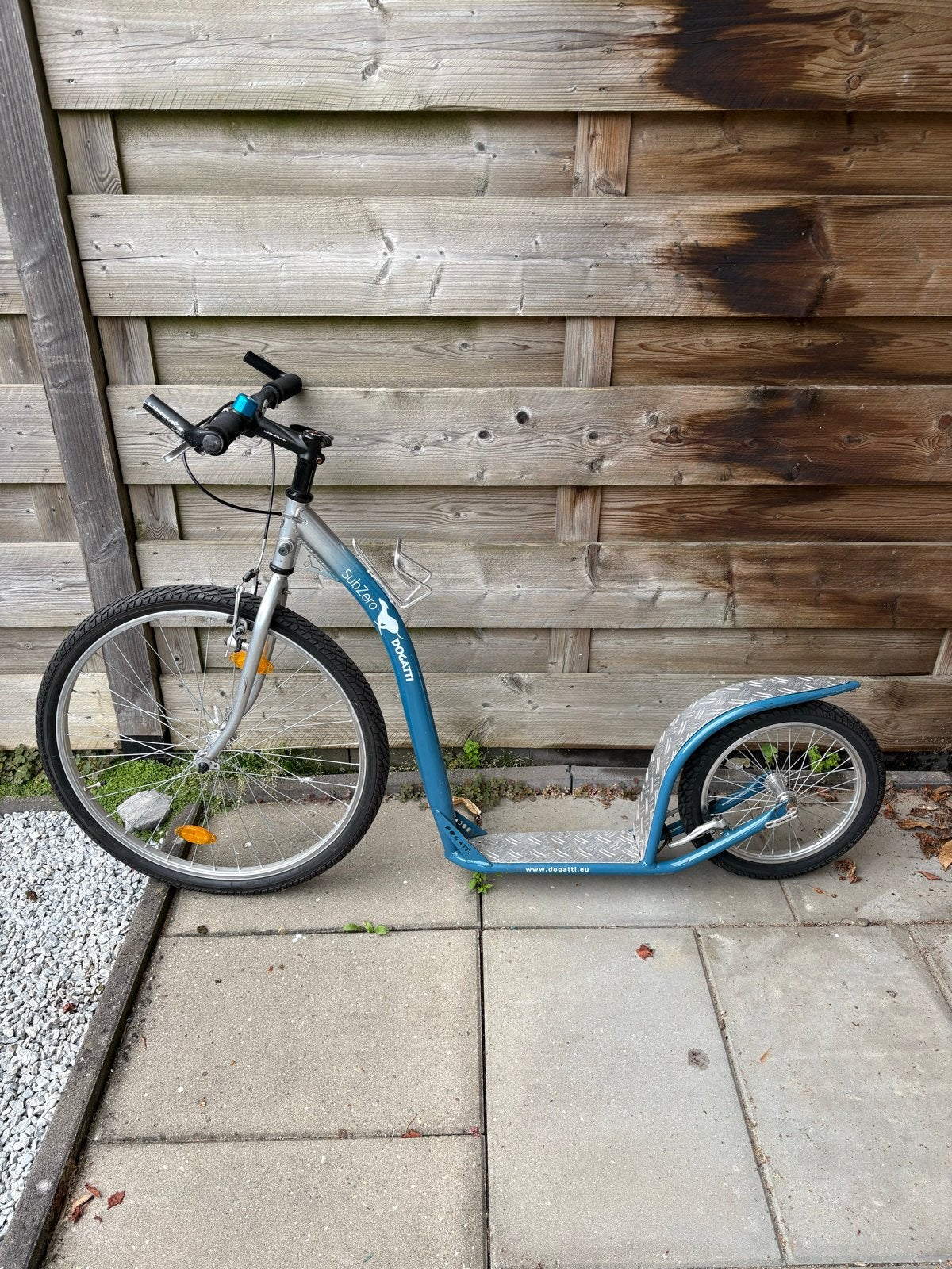 Dogatti SubZero Kickbike - Stevige step met Shimano remmen, Fietsen en Brommers, Steps, Ophalen, Gebruikt, Kickbike