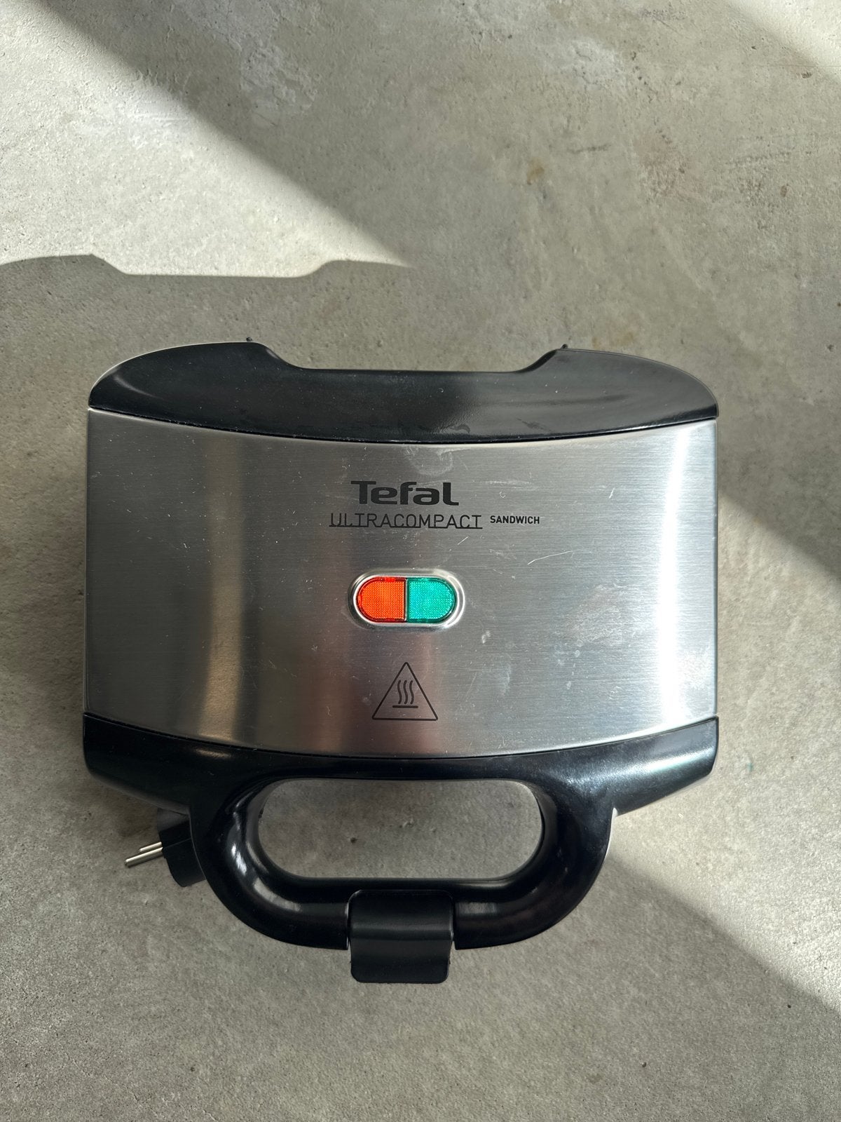 Tefal Ultracompact Sandwichmaker - Zilver/Zwart, Witgoed en Apparatuur, Ophalen of Verzenden, Gebruikt