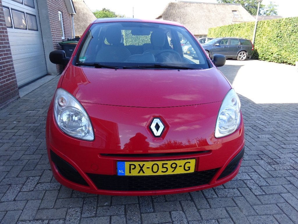 Renault Twingo 1.1 2010 Rood, Voorwielaandrijving, Twingo, 31 €/maand, 4 cilinders