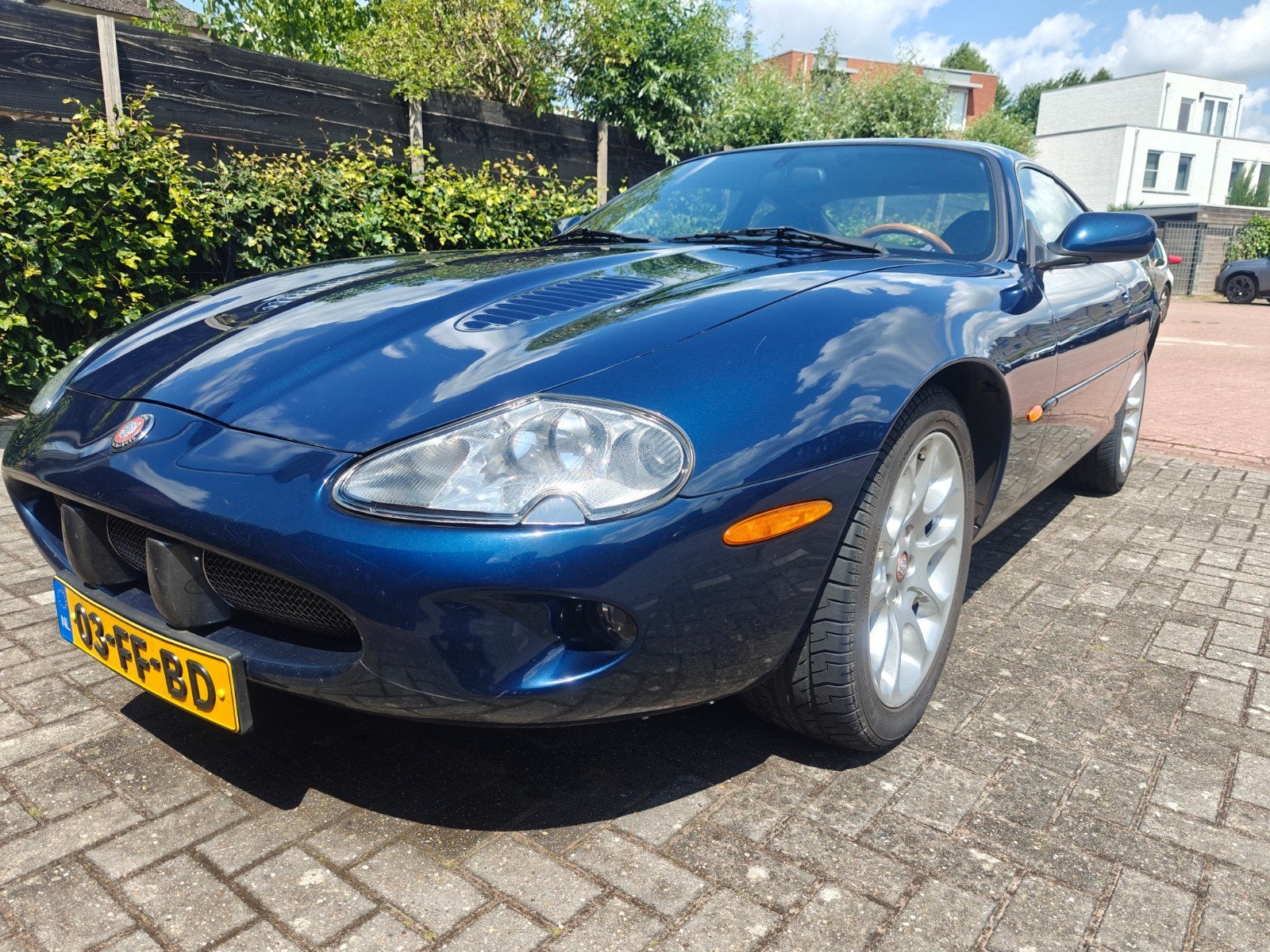 Jaguar XK 4.0 Supercharger Coupe 2000 Blauw, foto 2