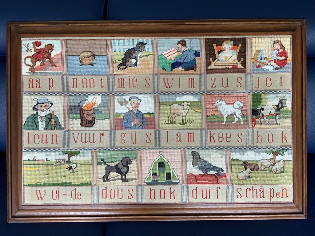 Aap Noot Mies wanddecoratie - professioneel ingelijst, Ophalen of Verzenden, Zo goed als nieuw, Wanddecoratie