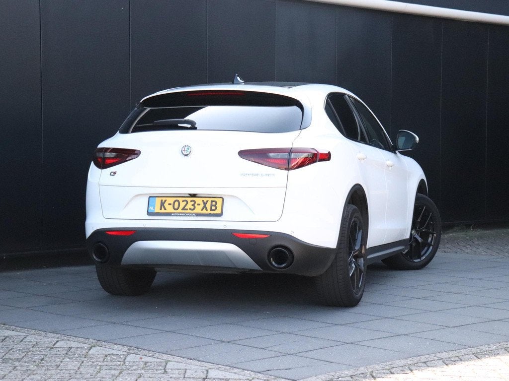 Alfa Romeo Stelvio 2.0 T AWD Super | LEDER | MEMORY | CAMERA, Auto's, Alfa Romeo, Automaat, Stof, Euro 6, 4 cilinders