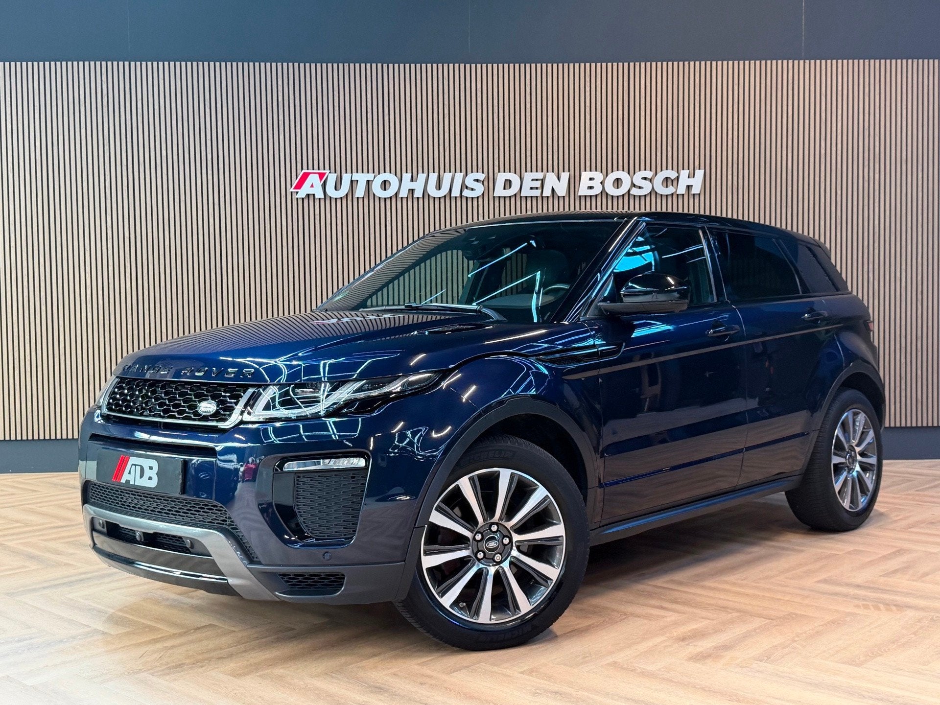 Land Rover Range Rover Evoque 2.0 Si4 HSE Dynamic - Pano, 4 cilinders, Blauw, Leder, Bedrijf