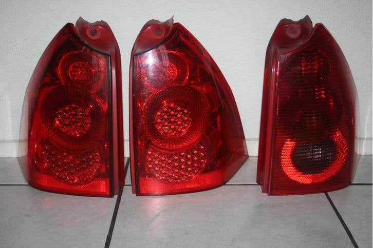 Achterlicht PEUGEOT 307 BREAK  1X RECHTS 1E TYPE//1XLINKS 2, Niet ingevuld, Gebruikt, Niet ingevuld, Ophalen of Verzenden