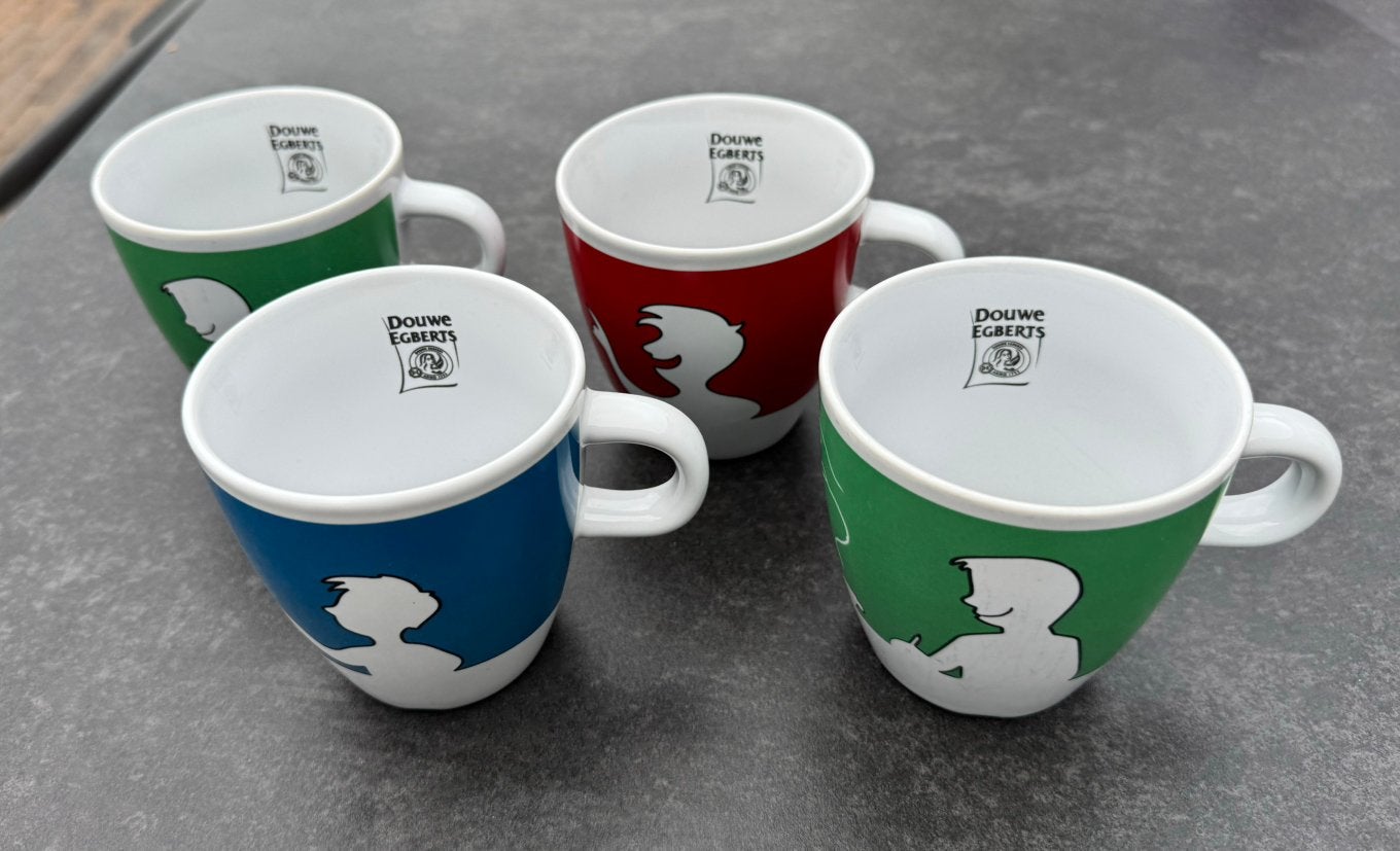 Douwe Egberts Senseo People Designmokken – Set van 4, Gebruikt, Overige merken, Ophalen of Verzenden, Overige stijlen