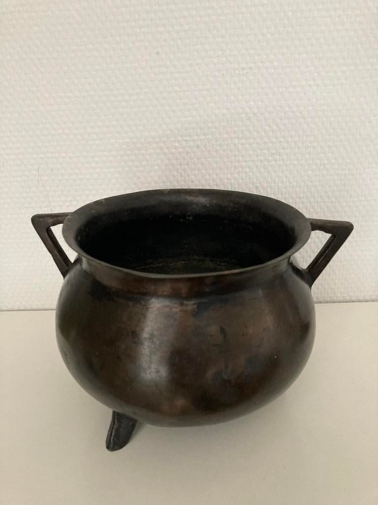 Grape. 17e Eeuw. Brons. Hoogte14 cm., Verzenden