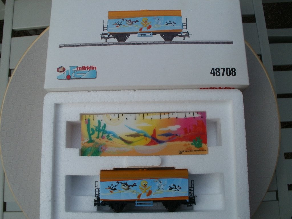Marklin Ho no 48708 Fanclub wagon Looney Tunes Met  nieuw., Wisselstroom, Ophalen of Verzenden, Märklin, Nieuw
