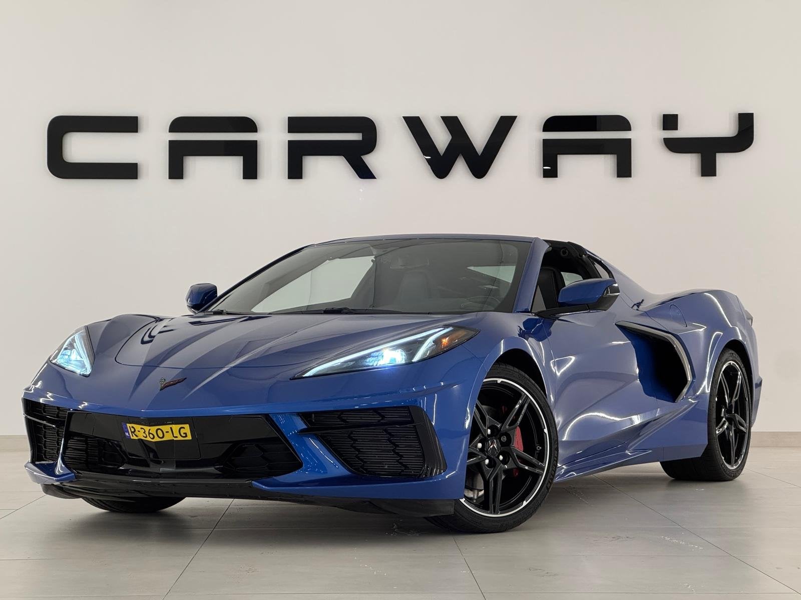 Chevrolet Corvette C8 6.2 V8 Stingray Targa NL (bj 2021), Auto's, Automaat, Automatische klimaatregeling, Gebruikt, Blauw