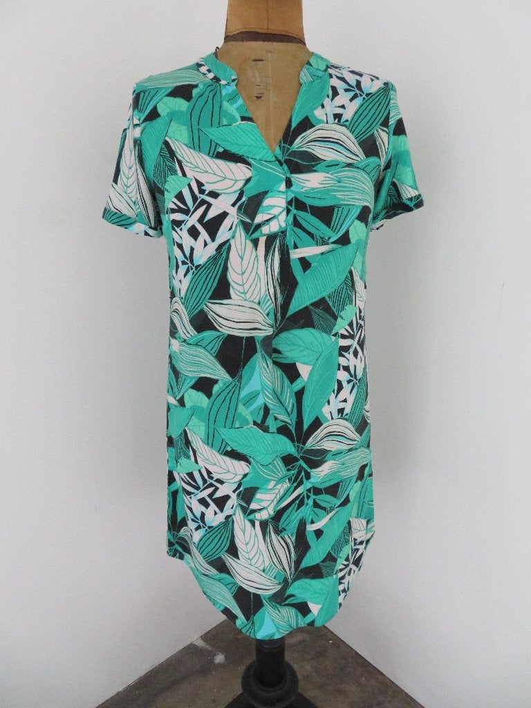 Dames jurk Geisha maat M/38 (Z.G.A.N.) groen., Maat 38/40 (M), Geisha, Ophalen of Verzenden, Zo goed als nieuw