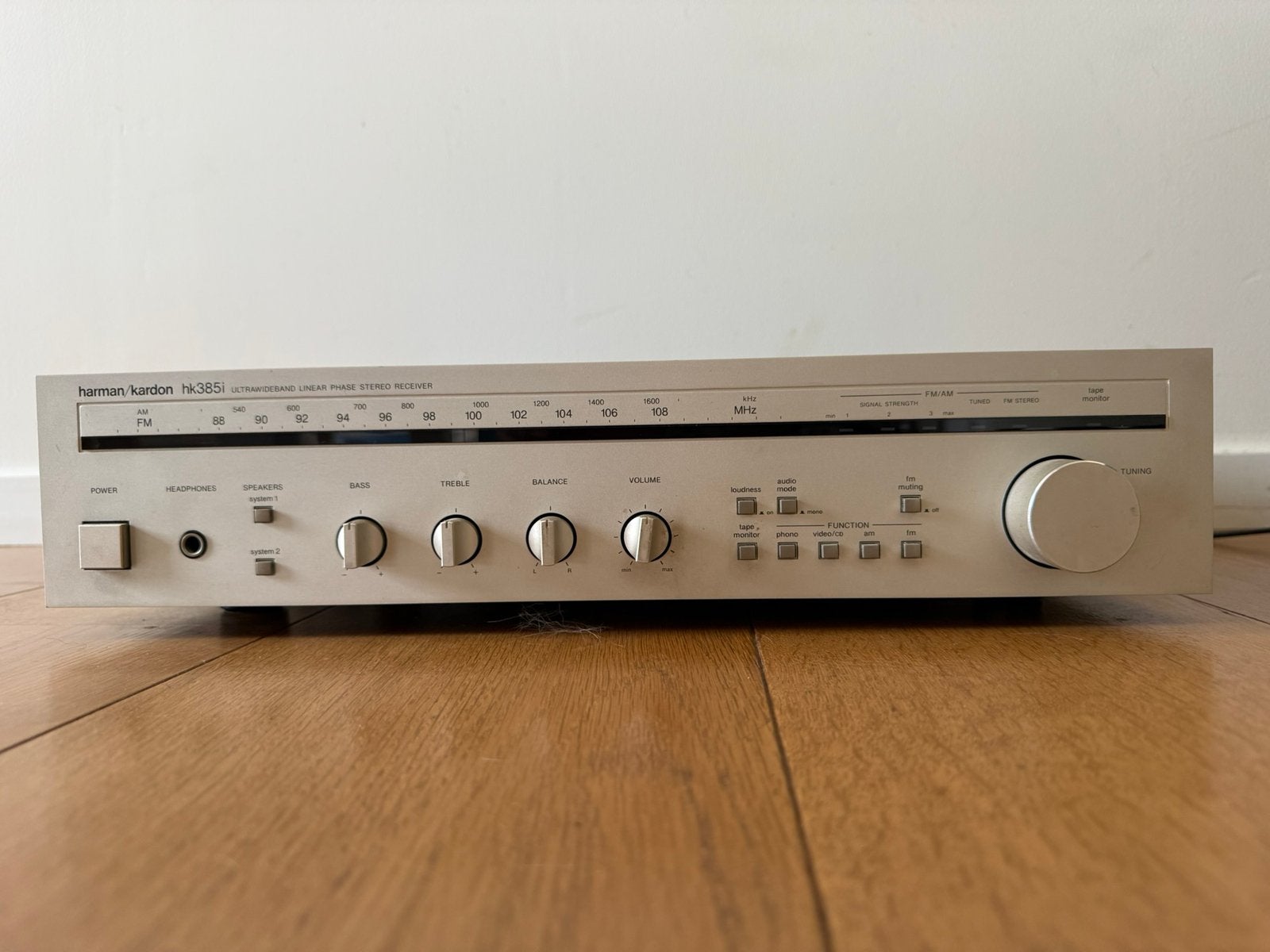 Harman Kardon hk385i, Ophalen of Verzenden, Niet werkend