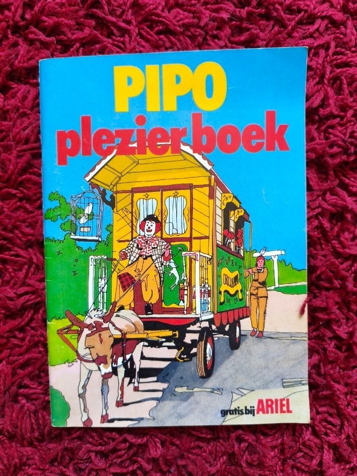 Pipo plezierboek reclame uitgave Ariel wasmiddel ( 1971 ), Boeken, Ophalen of Verzenden, Gelezen, Fictie algemeen