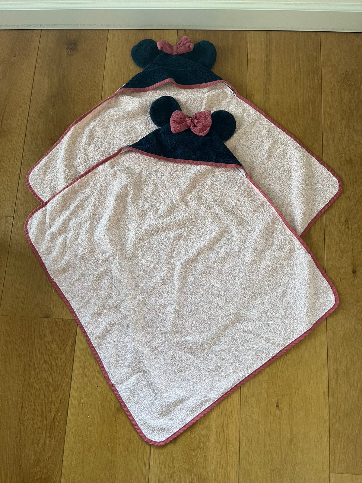 Primark minnie mouse badcape, Verzenden, Zo goed als nieuw, Overige typen, Overige merken