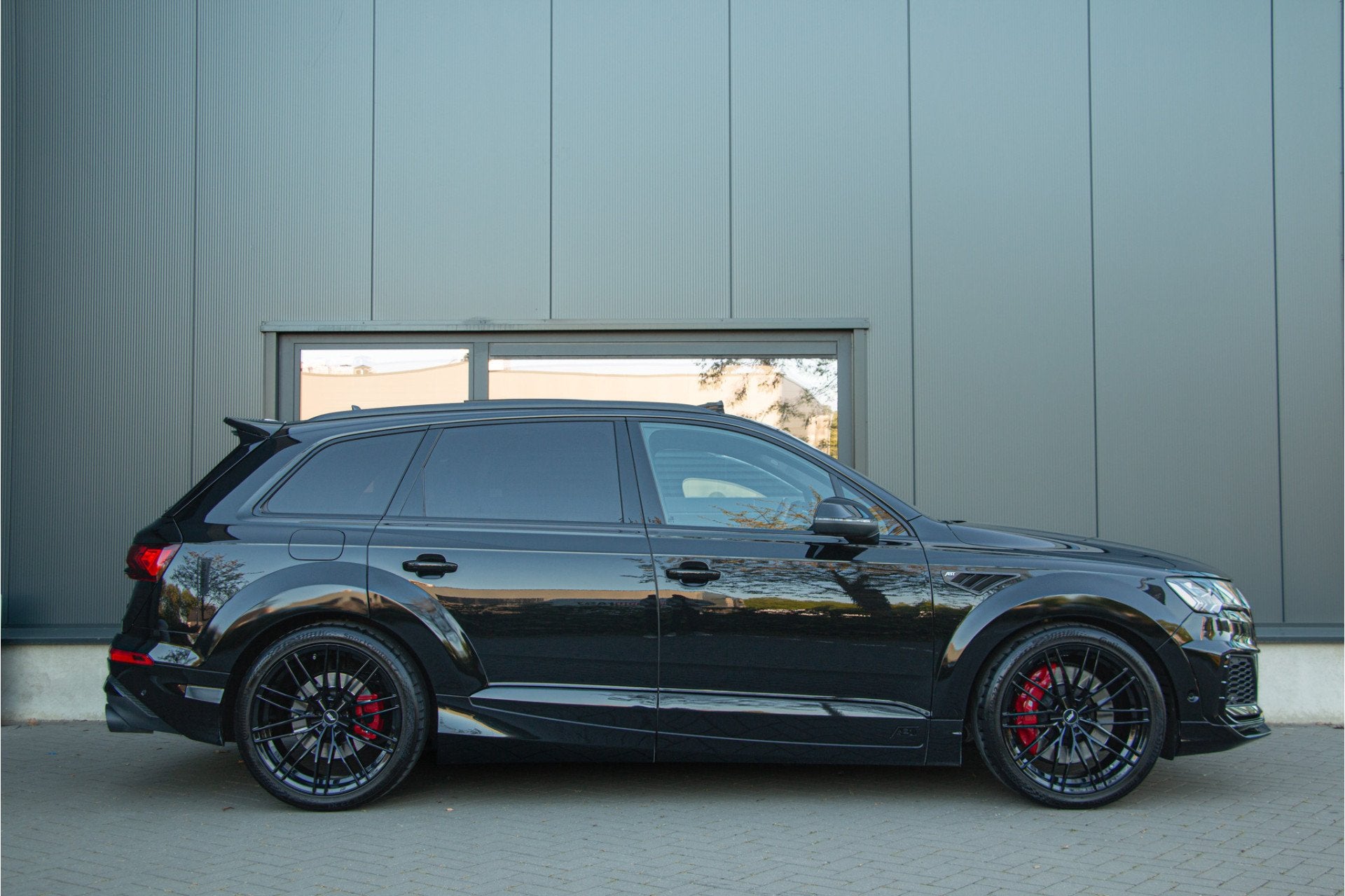 Audi SQ7 4.0 TFSI 650 PK ABT Widebody | ACC | Massage | 360, Automaat, 2175 kg, Gebruikt, Met garantie (alle)