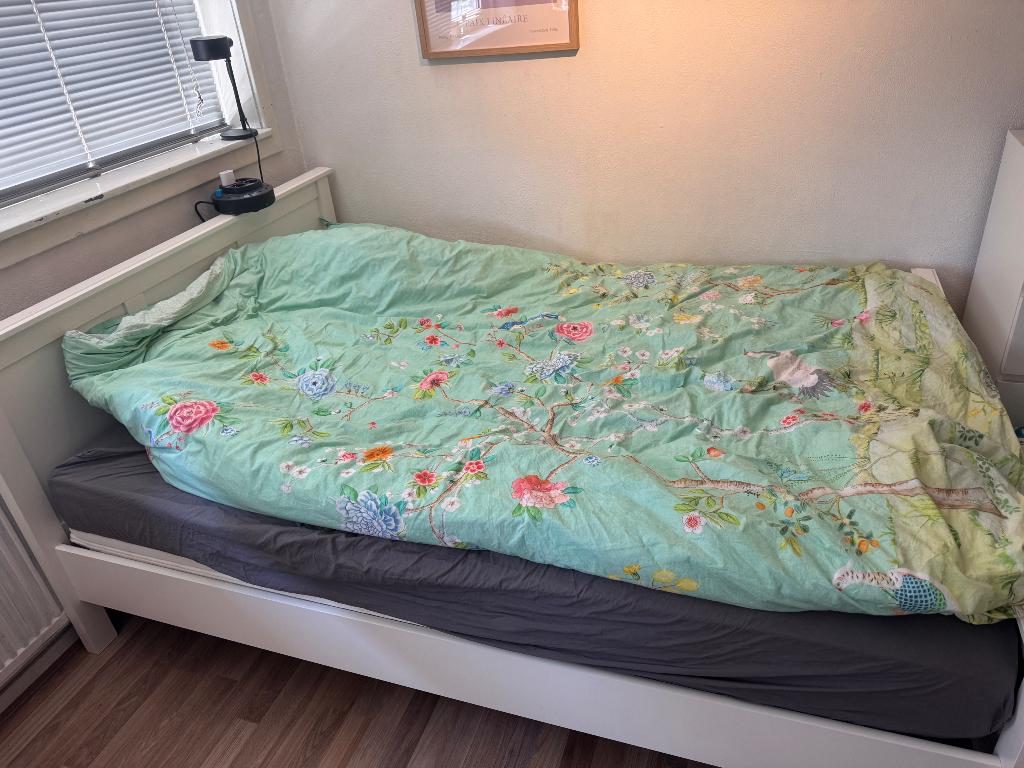 IKEA bed inclusief matras, Ophalen, Gebruikt, Wit, 140 cm