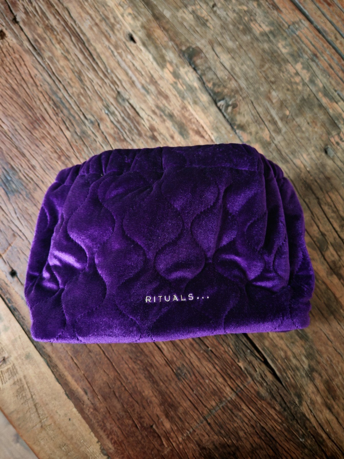 Rituals paarse make-up tas / clutch - Nieuw, Sieraden, Tassen en Uiterlijk, Ophalen of Verzenden, Nieuw, Paars, Dame