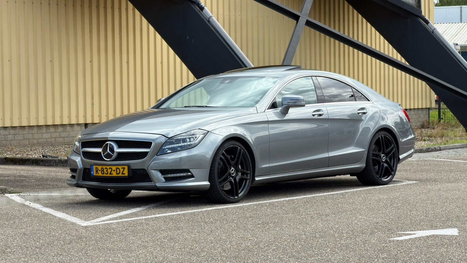 Mercedes-Benz CLS 500 | AUT 7 | V8 | Klepsysteem | Dakje, Auto's, Mercedes-Benz, Achterwielaandrijving, 4 stoelen, Bedrijf, 408 pk