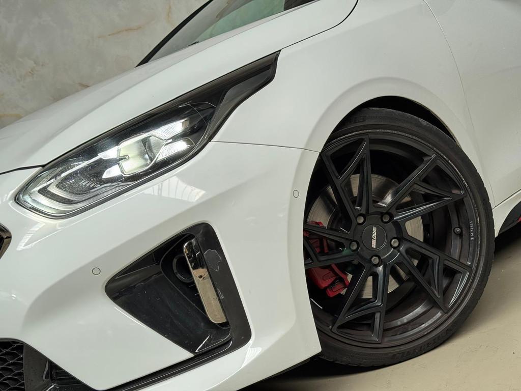 Kia ProCeed 1.6 T-GDI GT, Stof, Gebruikt, Wit, Geïmporteerd
