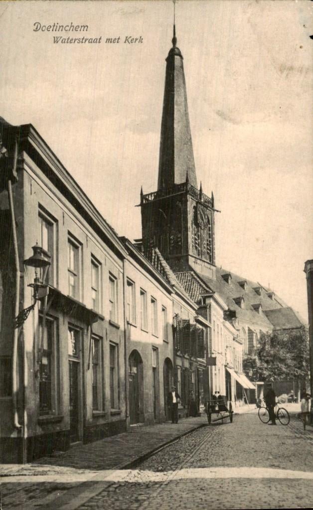 Doetinchem - Waterstraat - Kerk, Verzamelen, Ansichtkaarten | Nederland, Gelopen, Gelderland, 1920 tot 1940, Ophalen of Verzenden