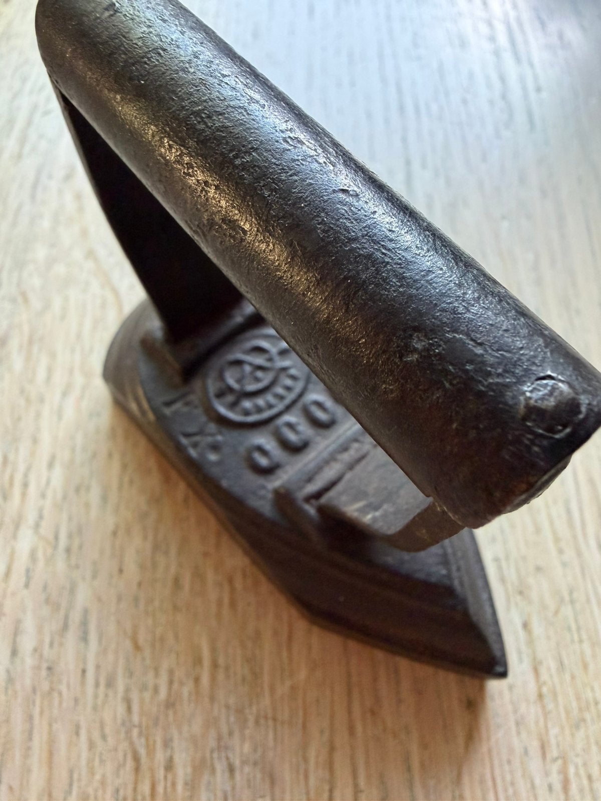 Mini oud ijzeren strijkijzer, Verzenden