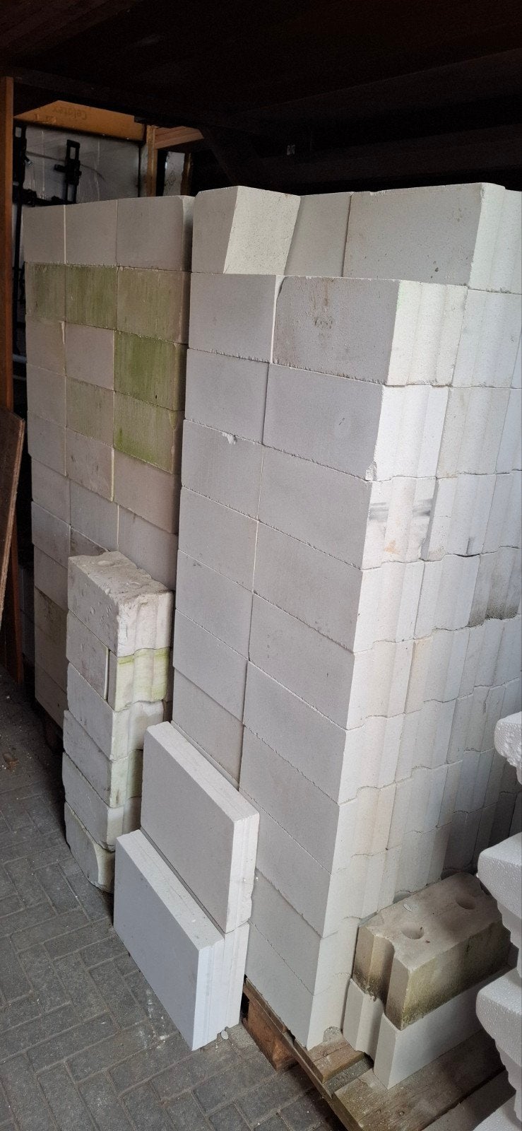 Ruim 450 metselblokken 330x150x155, Ophalen, Zo goed als nieuw, Kalkzandstenen