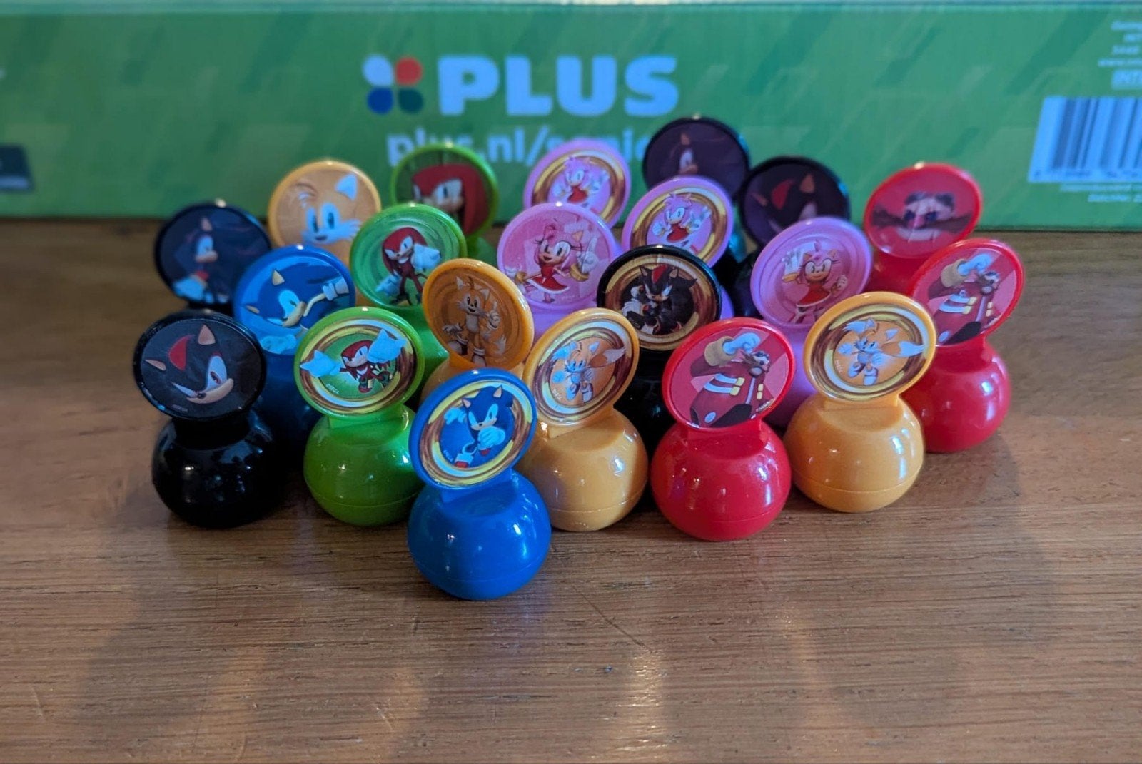Sonic Runners Plus Spel met 21 figuurtjes en speelmat, Ophalen of Verzenden, Zo goed als nieuw, Jongen of Meisje