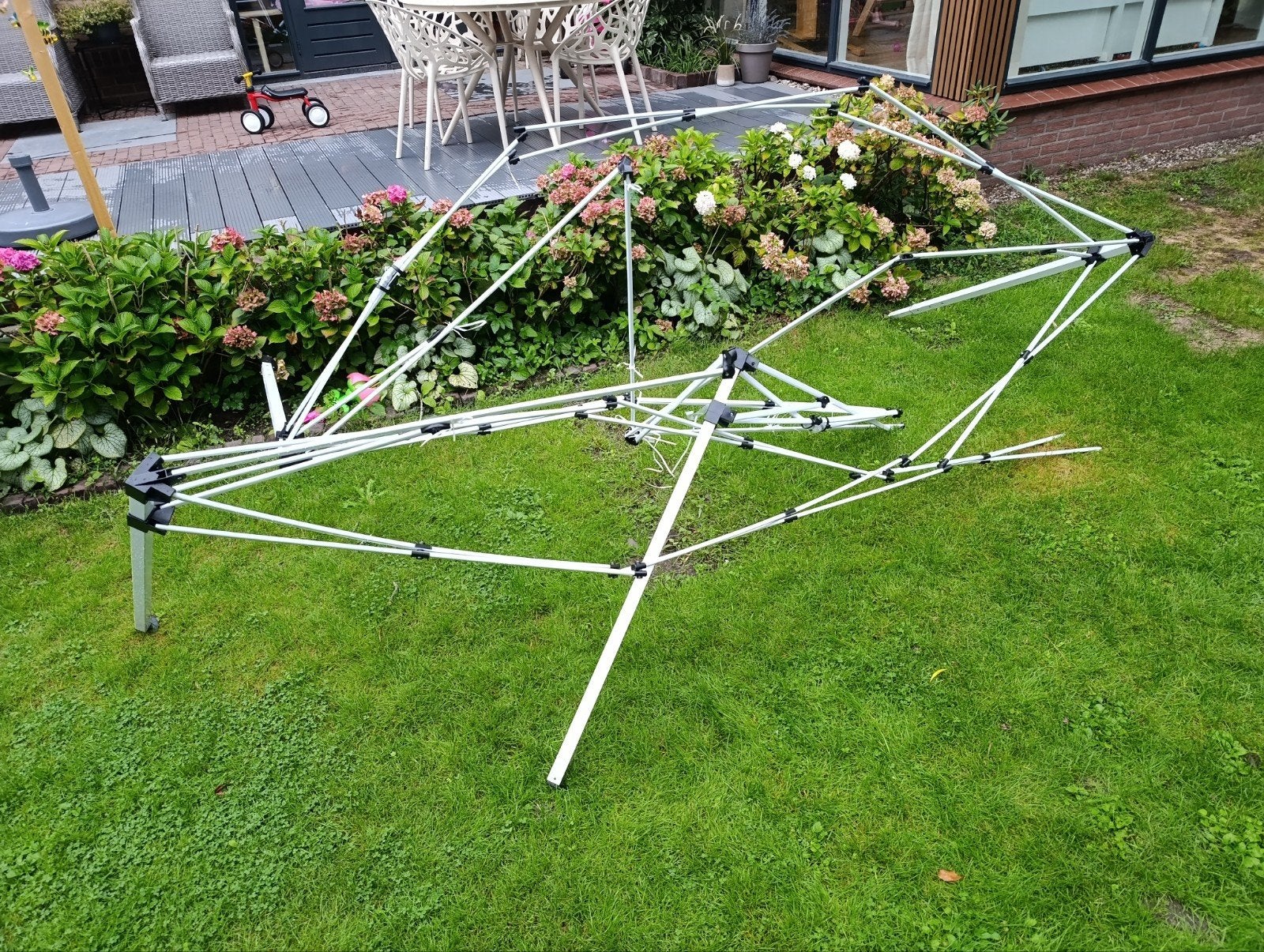 frame partytent gratis afhalen oud ijzer, Ophalen, Gebruikt, Wasrek
