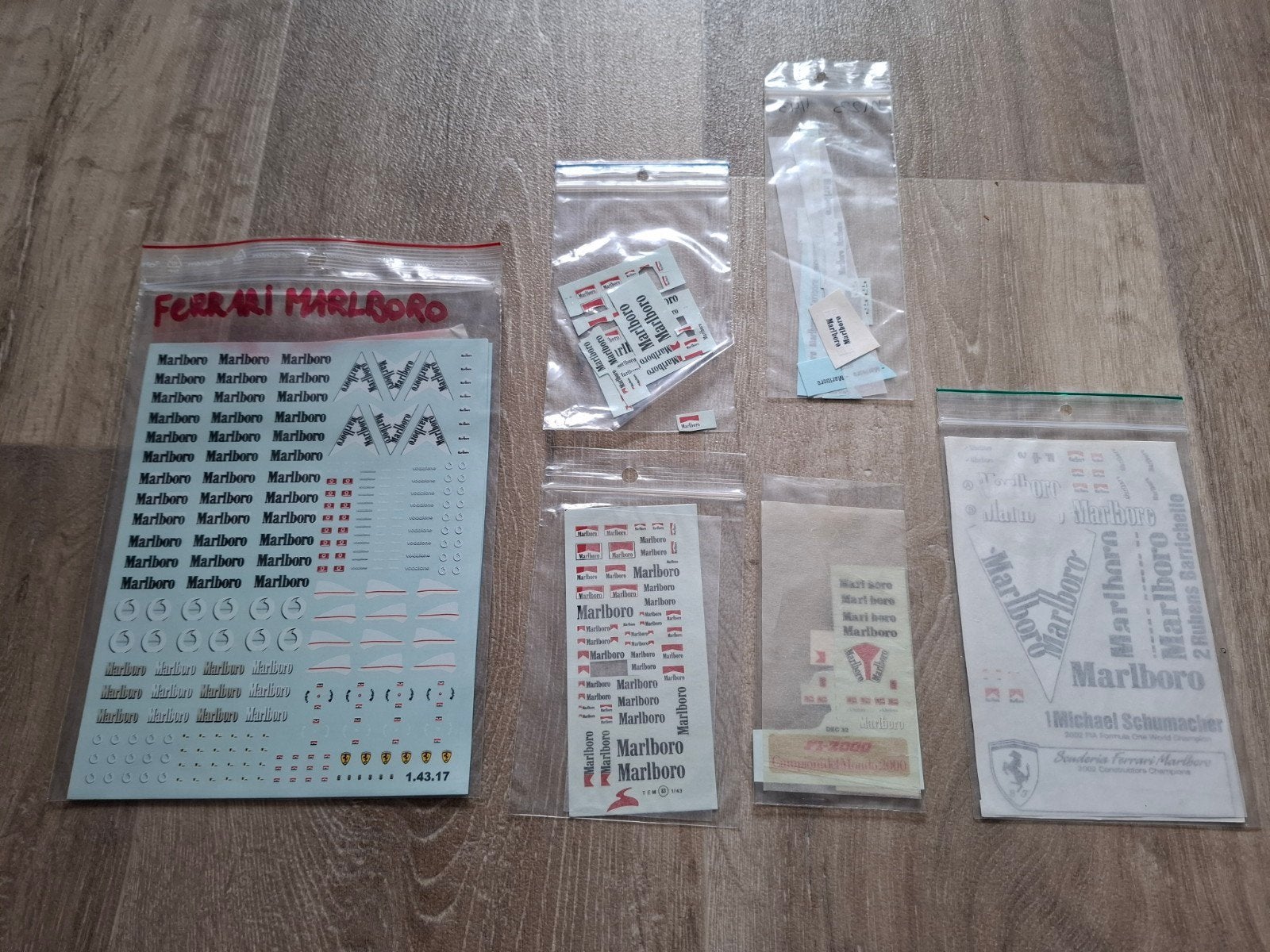 Ferrari Marlboro stickers/decals, Ophalen of Verzenden, Zo goed als nieuw, Sport