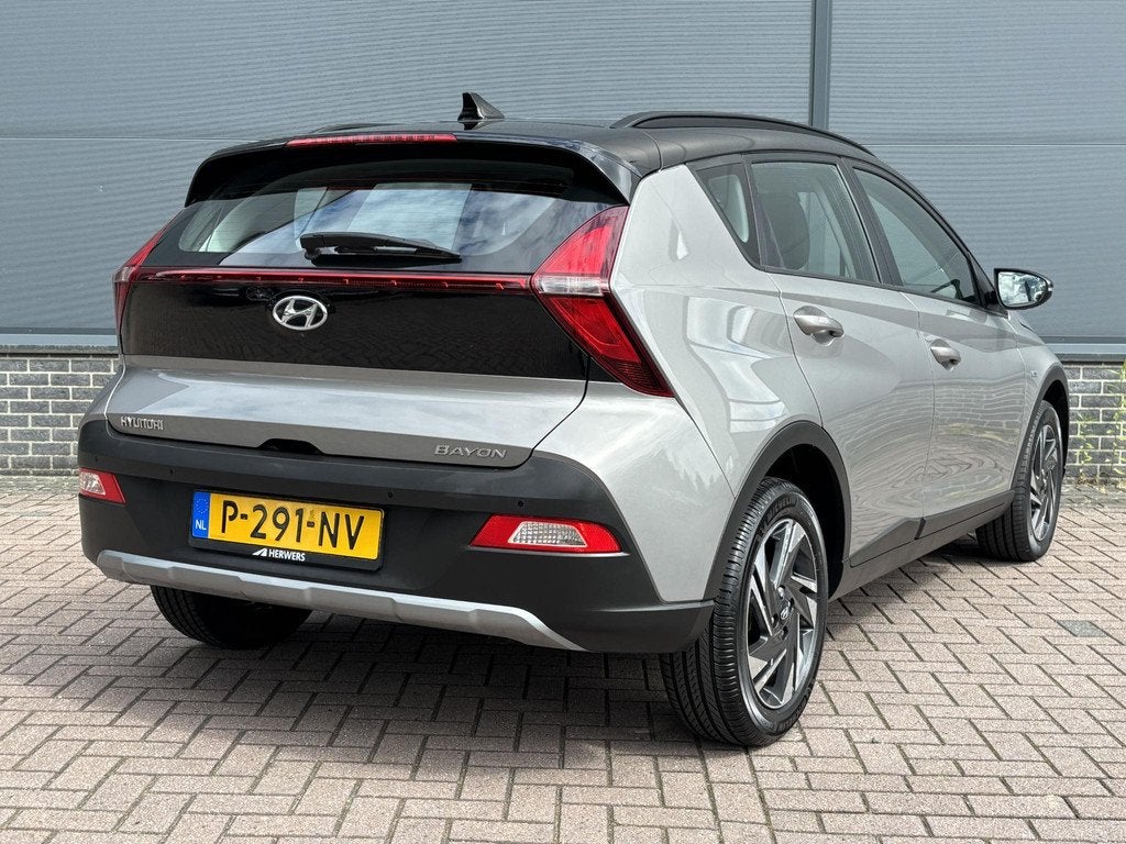 Hyundai Bayon 1.0 T-GDI Comfort Smart / Automaat / Dealer on, Auto's, Hyundai, Gebruikt, Euro 6, Origineel Nederlands, 19 km/l