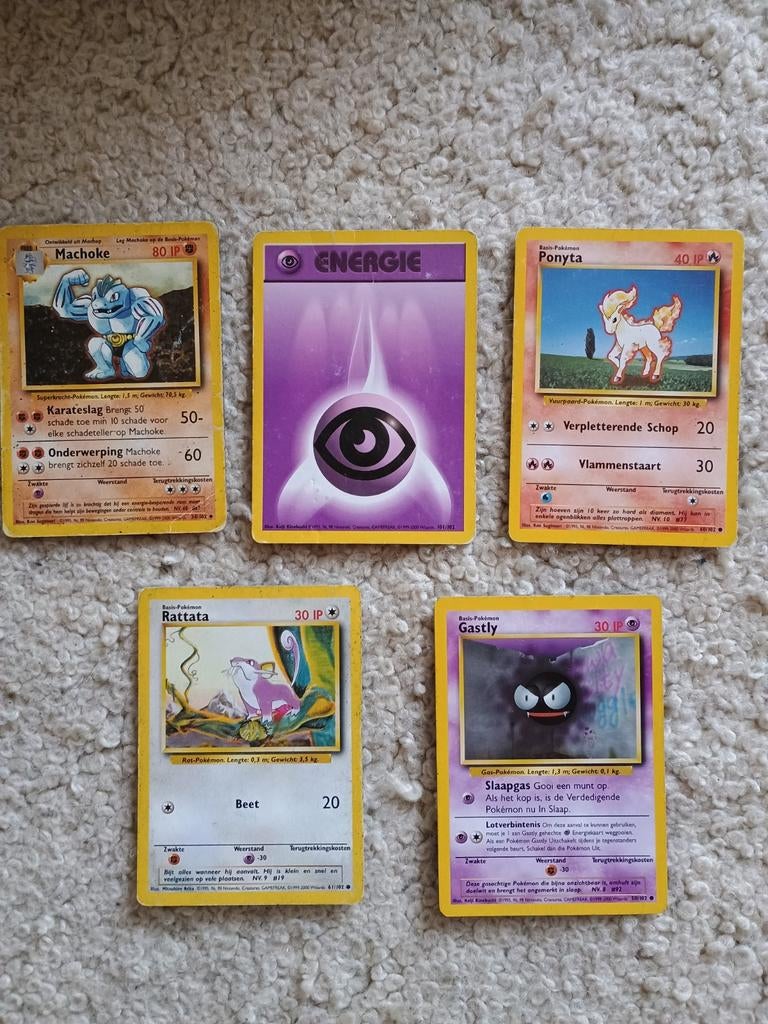 Setje oude pokemon kaarten base set, Ophalen of Verzenden, Zo goed als nieuw, Meerdere kaarten