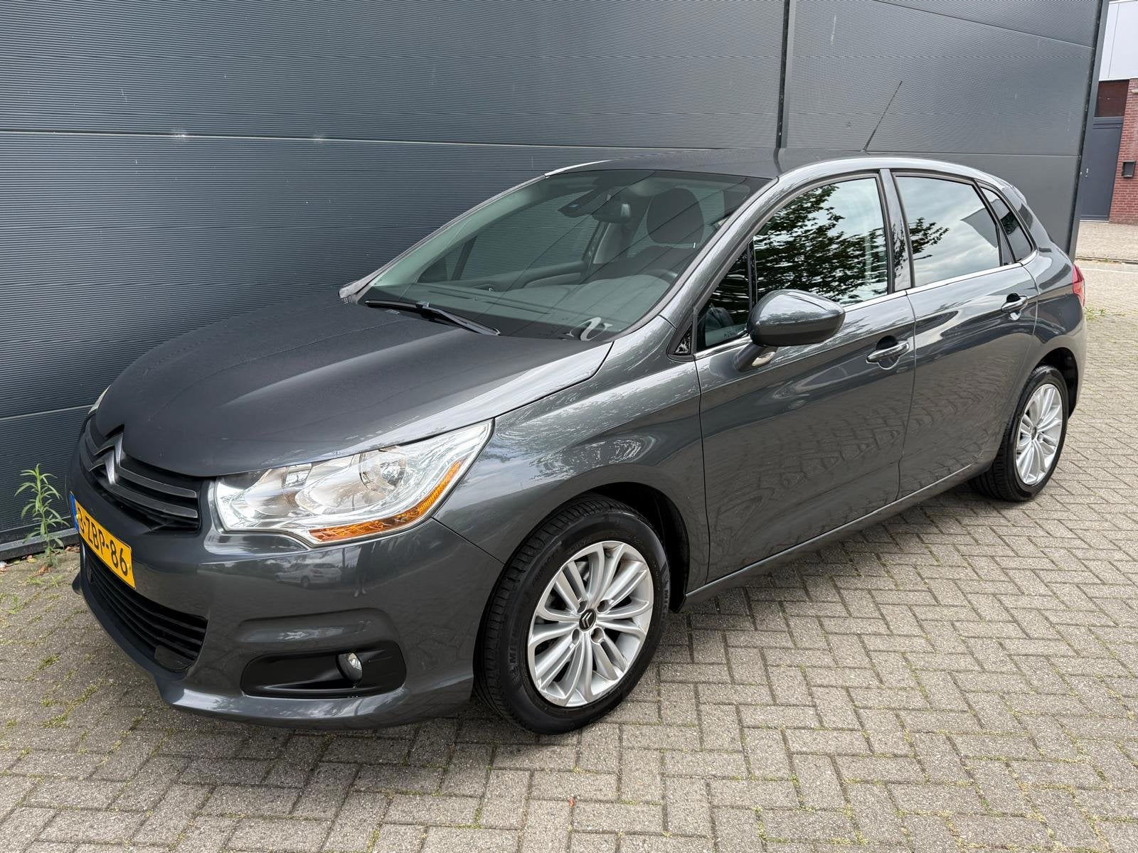 Citroën C4