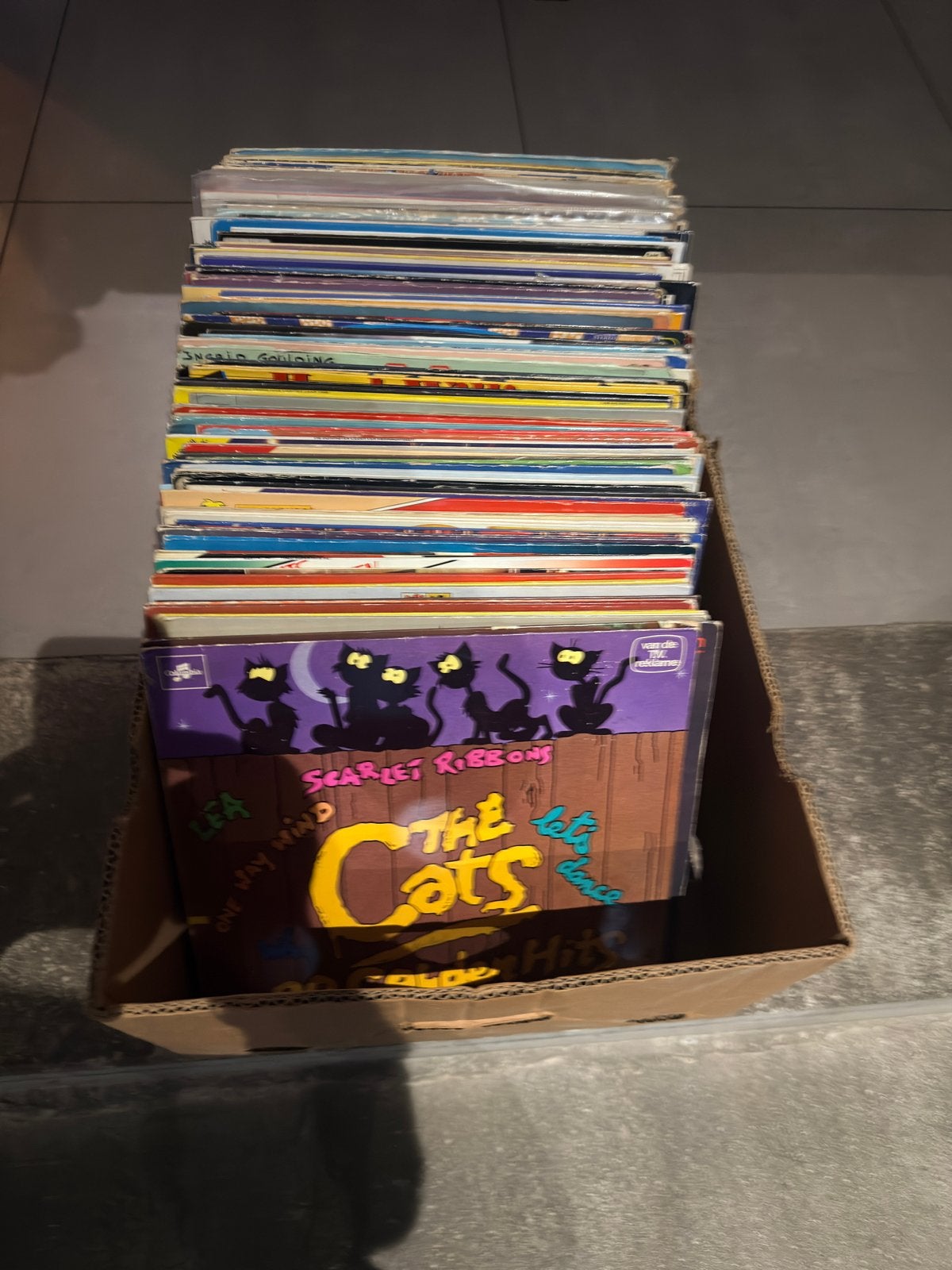 Bijna gratis €8.- per doos. Grote doos vinyl platen, Ophalen, LP, Gebruikt, Pop