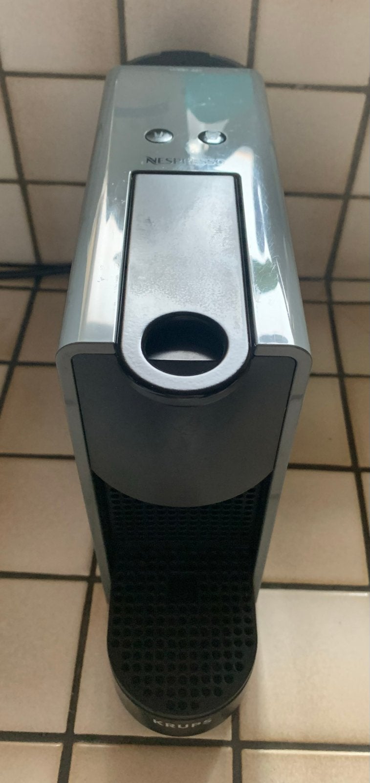 Krups Nespresso Essenza Mini - Compacte en snelle koffie, Witgoed en Apparatuur, Espresso apparaat, Ophalen of Verzenden, Zo goed als nieuw