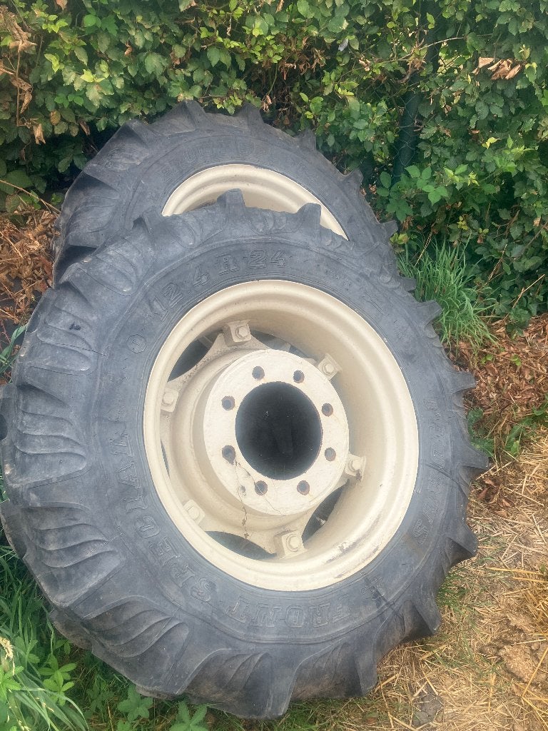 Wielen banden plus velgen zf, Ophalen