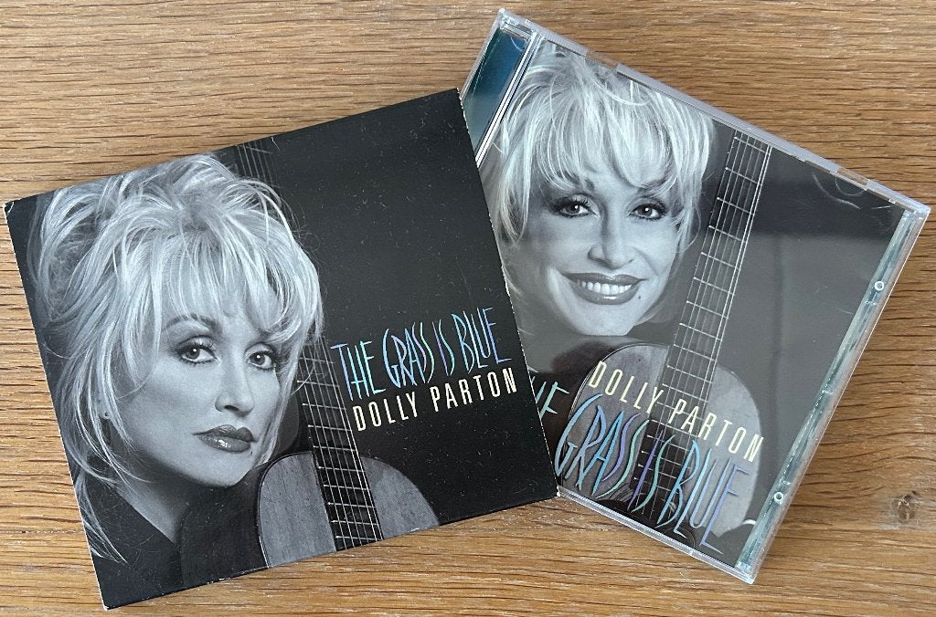 DOLLY PARTON - The grass is blue ( CD ), Ophalen of Verzenden, Zo goed als nieuw, Bluegrass