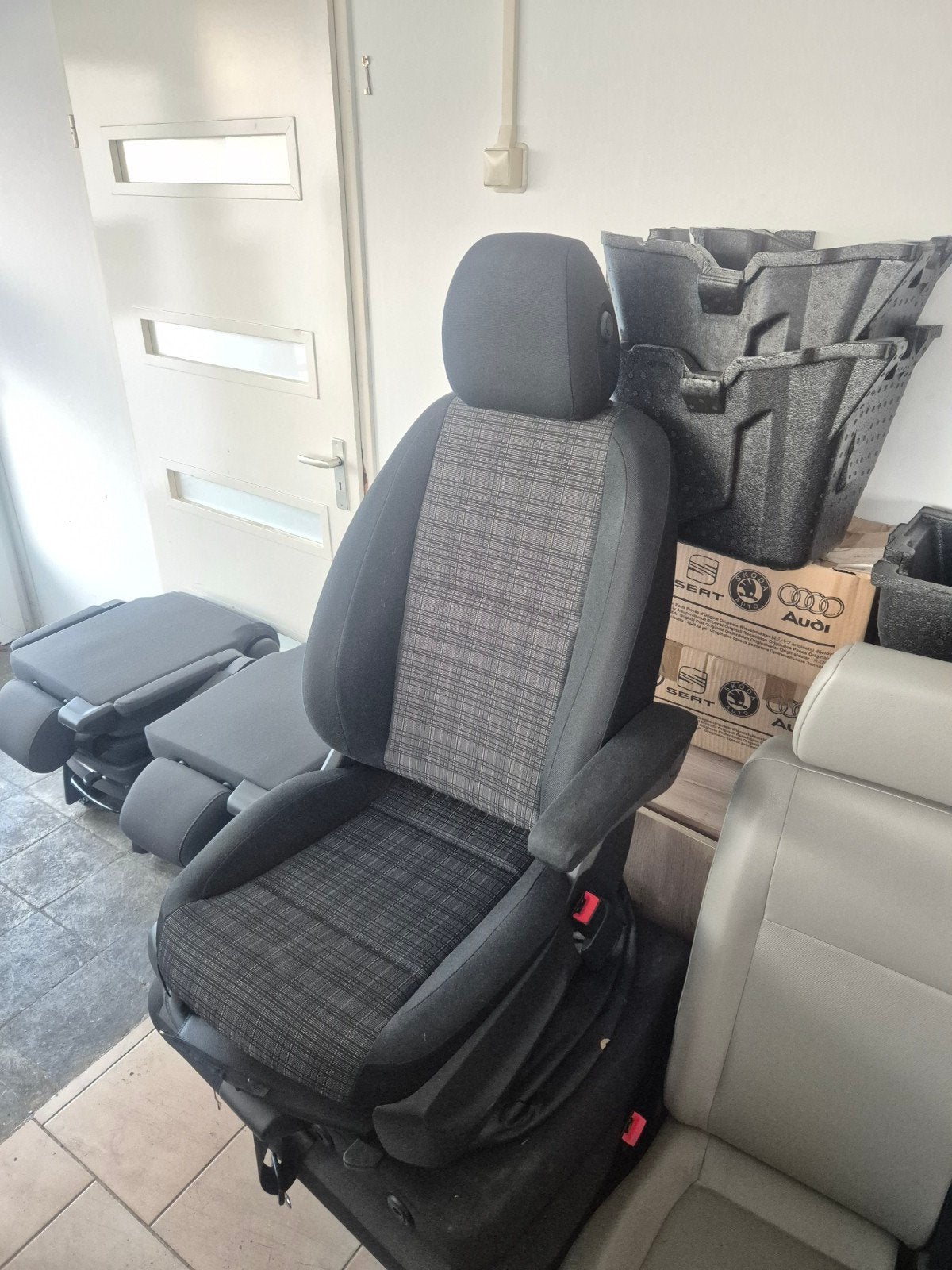 MERCEDES VITO W447 LUXE COMFORT BIJRIJDERSSTOEL - STOEL, Auto-onderdelen, Ophalen of Verzenden, Mercedes-Benz
