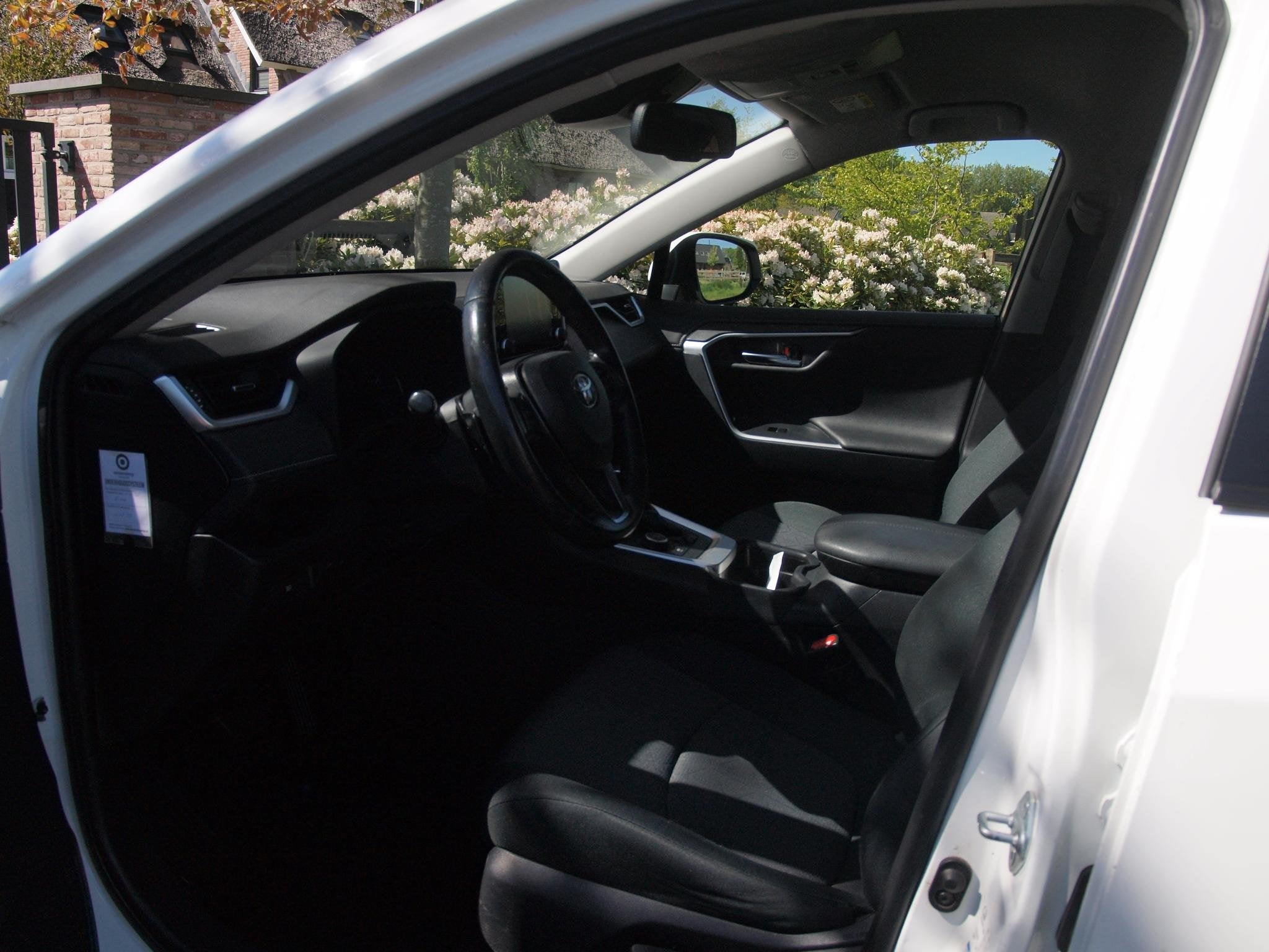 Toyota RAV4 2.5 Hybrid AWD Active | Camera | Trekhaak 1650 t, Automaat, Stof, Gebruikt, Euro 6