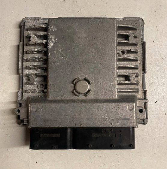 Volkswagen Golf VI (5K1) 1.2TSI (CBZB) 03F906070BC Ecu, Ophalen of Verzenden