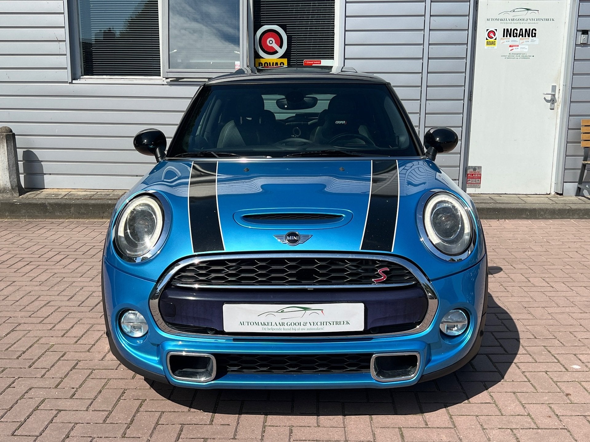 Mini 3-Deurs 2.0 Cooper S Chili Serious Business - EXPORT -, Auto's, Voorwielaandrijving, 1998 cc, Gebruikt, 49 €/maand