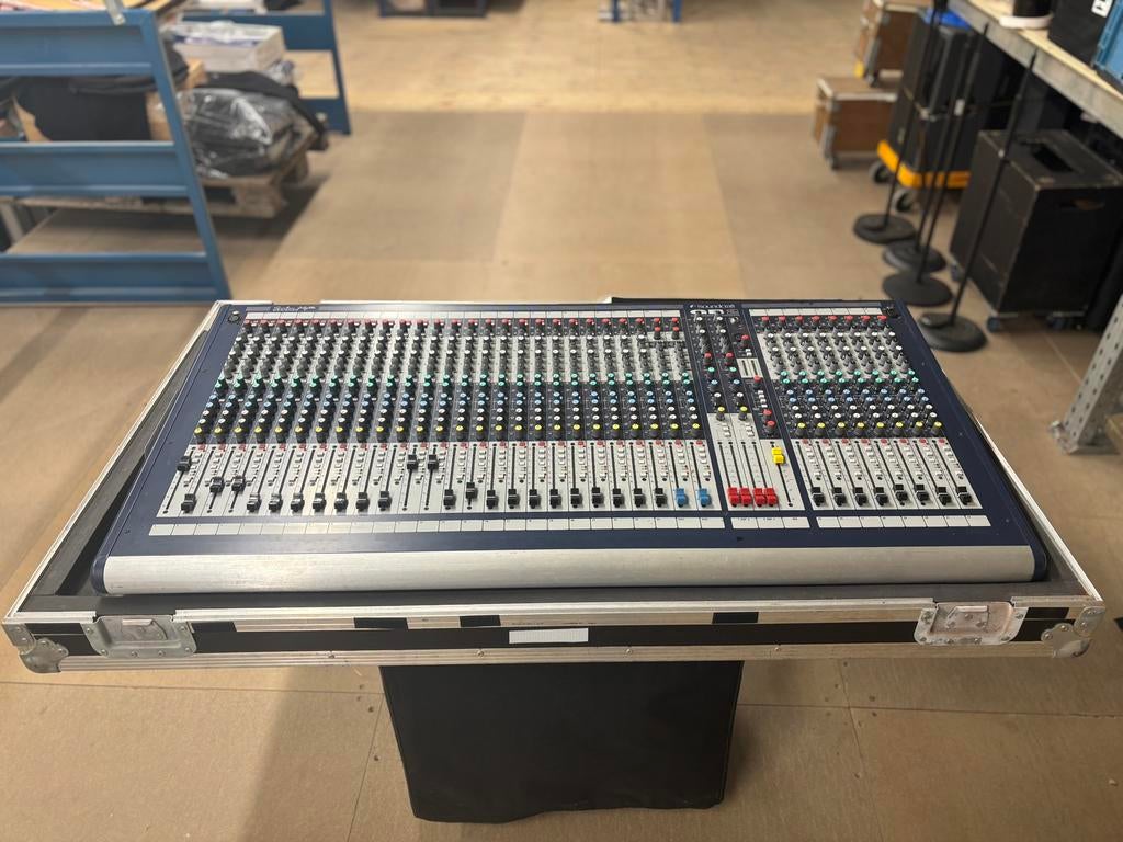 Soundcraft GB 2, Ophalen, Gebruikt, 20 kanalen of meer, Microfooningang
