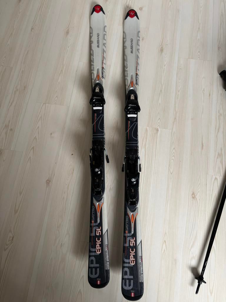 Blizzard Quattro Epic 5L Ski's 155cm met bindingen, 140 tot 160 cm, Gebruikt, Carve, Skiën