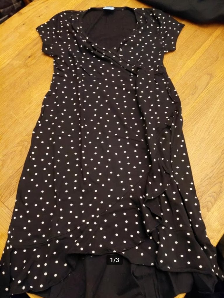 Zwart jurkje met polkadots - John Cabot - M, Maat 38/40 (M), Zwart, Ophalen of Verzenden, Zo goed als nieuw