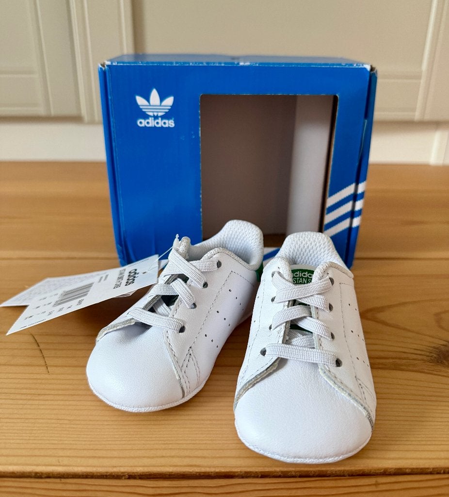 Adidas Stan Smith Baby Schoenen - maat 17 NIEUW, Adidas, Schoentjes, Jongetje of Meisje, Nieuw