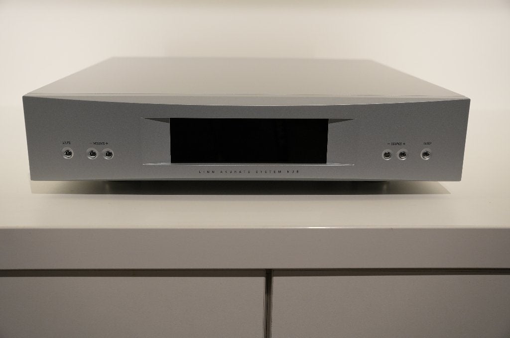 Linn Akurate System Hub streamer Ex-Demo, zilver, Ophalen of Verzenden, Zo goed als nieuw, HDMI, Zonder harde schijf