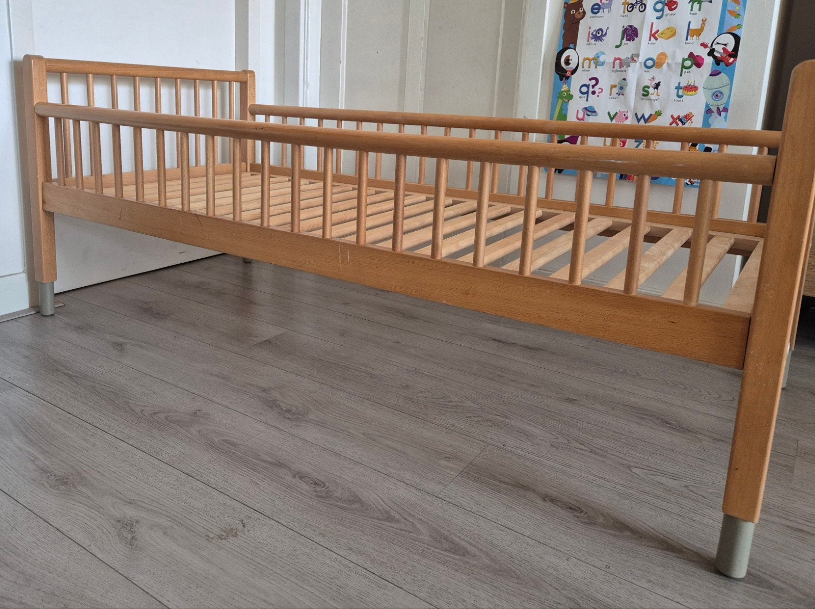 Mexx houten kinderbed 158x76 cm met matras, Kinderen en Baby's, Gebruikt, 70 tot 85 cm, 140 tot 160 cm, Ophalen
