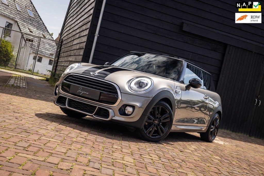 Mini Cooper 1.5 King's Cross JCW Works (136pk) AUT | 1 eig |, Auto's, Mini, 136 pk, Gebruikt, 4 stoelen, 49 €/maand