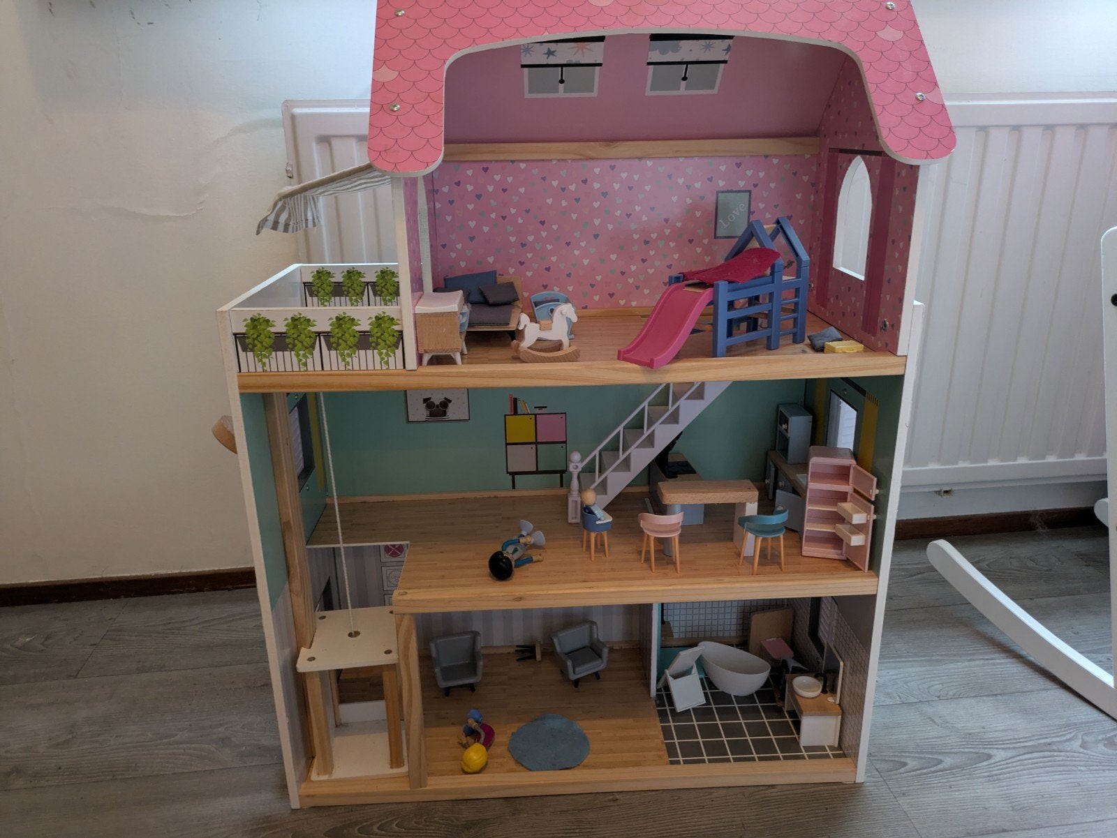 Poppenhuis Lidl met accessoires, Ophalen, Poppenhuis