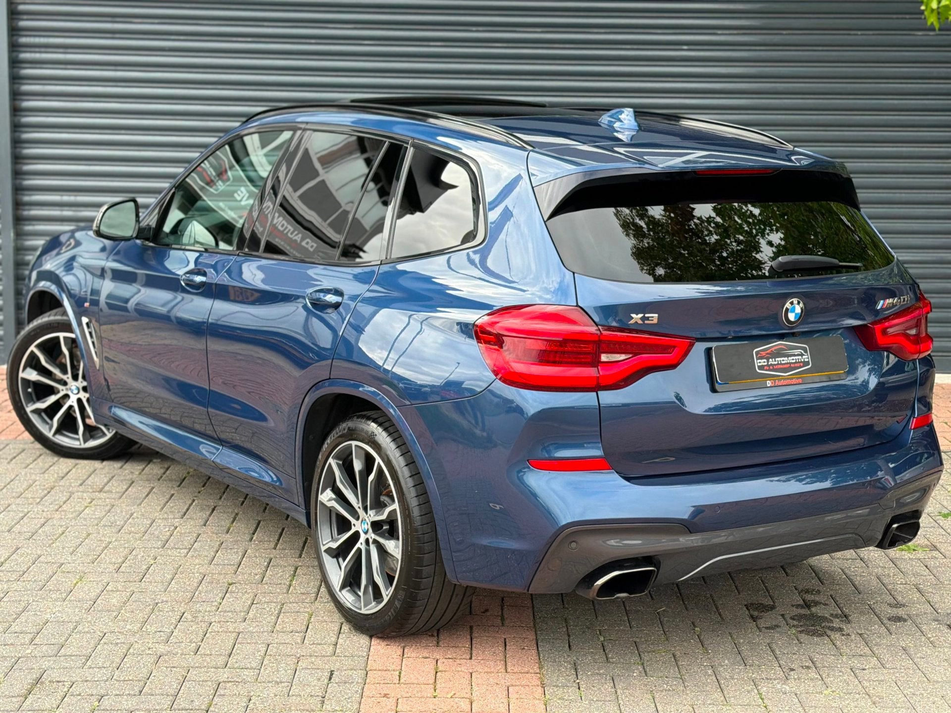 Foto 3 van BMW X3 M40i xDrive High Executive Panoramadak | Memory | Key