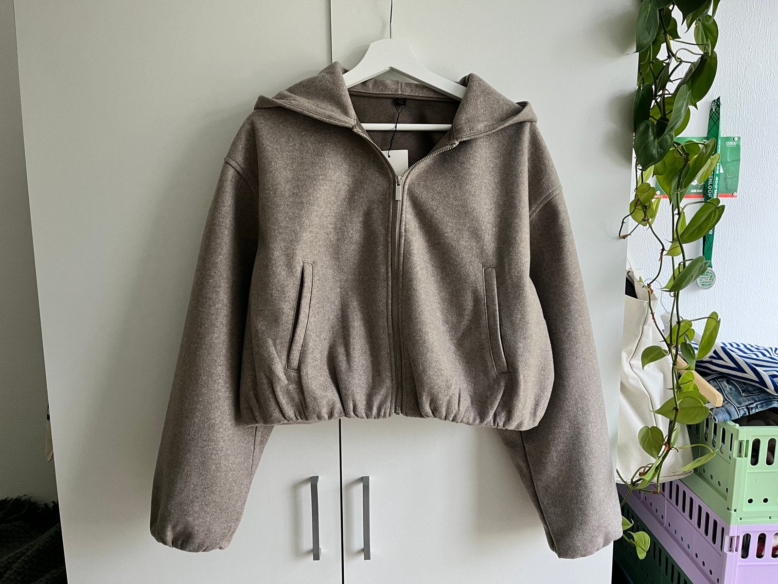 Zara Cropped Jas met Capuchon Dames S - Nieuw met kaartje, Kleding | Dames, Ophalen of Verzenden, Nieuw, Maat 36 (S), Beige