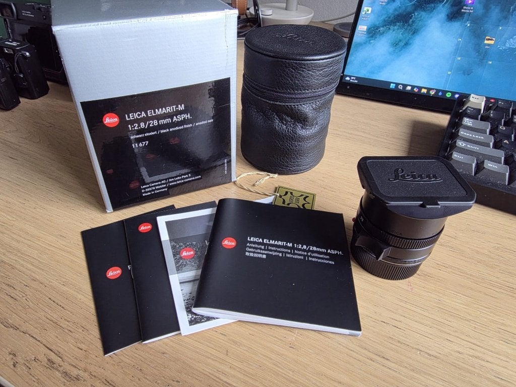 Leica 28mm summarit v6 11677, Ophalen of Verzenden, Zo goed als nieuw, Groothoeklens
